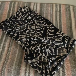 New York company stretch pants